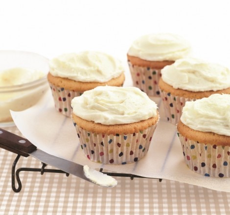 Vanilla-Cupcakes.jpg
